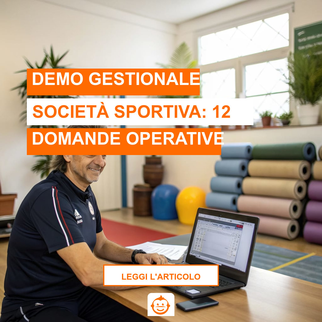 Presidente di ASD che valuta demo gestionale società sportiva su laptop in ufficio segreteria sportiva